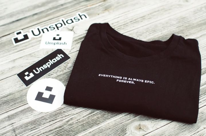 3 Great Ideas to Promote a Small Business with Custom T-Shirts