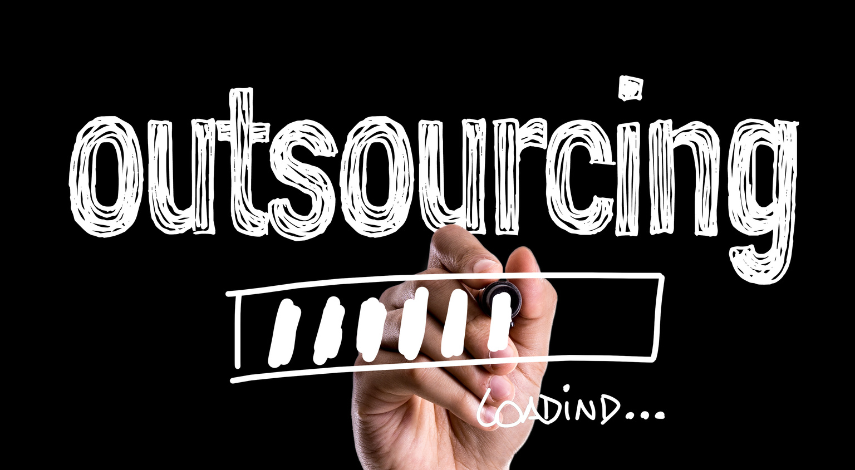 Outsourcing Marketing for Your Small Business: 7 Key Benefits