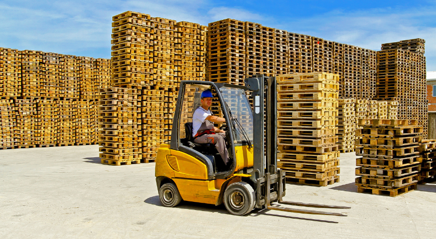 5 Reasons to Invest in a Truck Mounted Forklift for Your Business