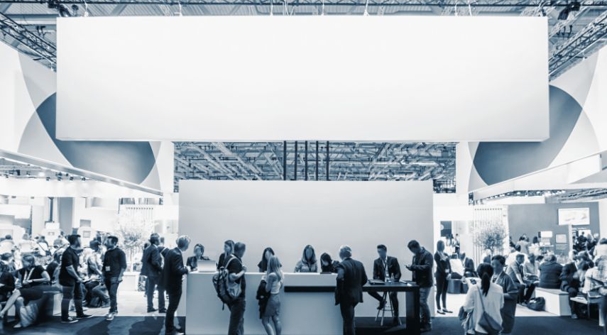 How to Make Your Tradeshow Booth Stand Out with AV Services