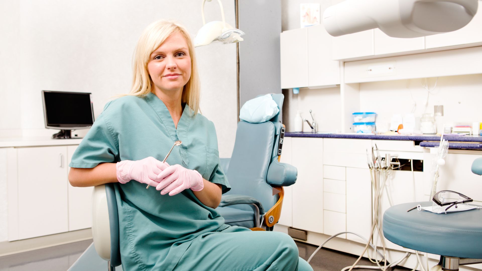 How Often Should You Visit a Dental Hygienist in the UK?